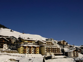  Hotel Garni Alpenjuwel  Зерфаус